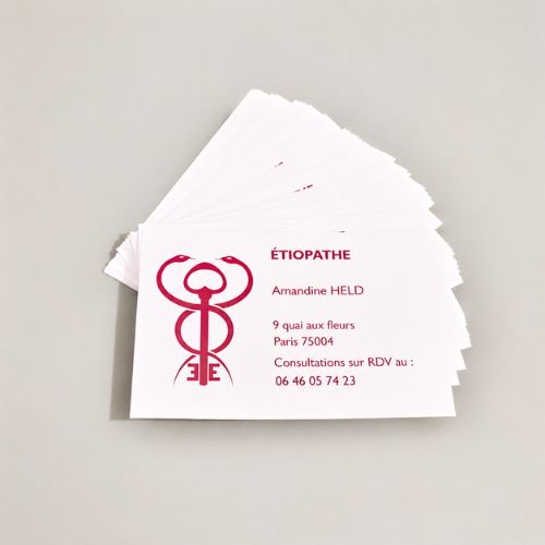 Carte de visite d'Amandine Held, étiopathe à Paris 4 : adresse et numéro de téléphone.
