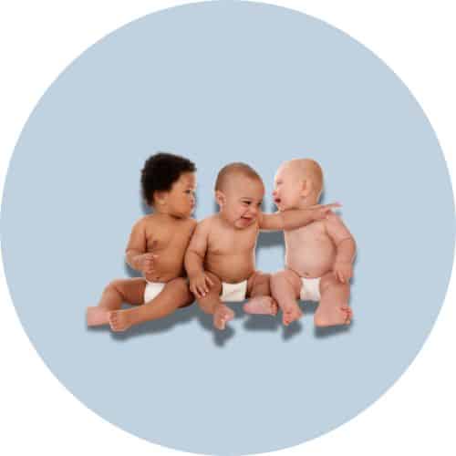 Séance d'étiopathie pour nourrissons, bébés et enfants au cabinet de Paris 4.